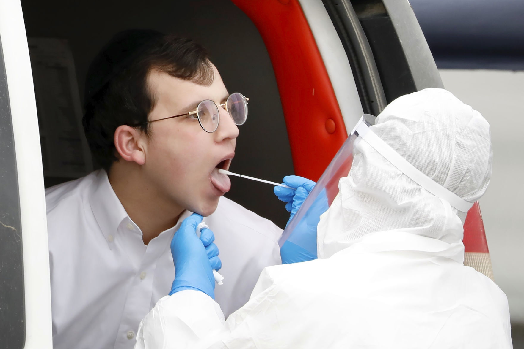 APTOPIX Virus Outbreak Israel